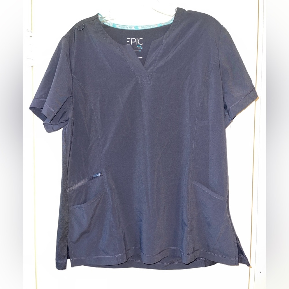 EPIC by IRG Women’s Scrub Tub